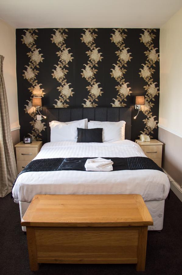 The Park Hotel - Sure Hotel Collection By Best Western Diss Bagian luar foto