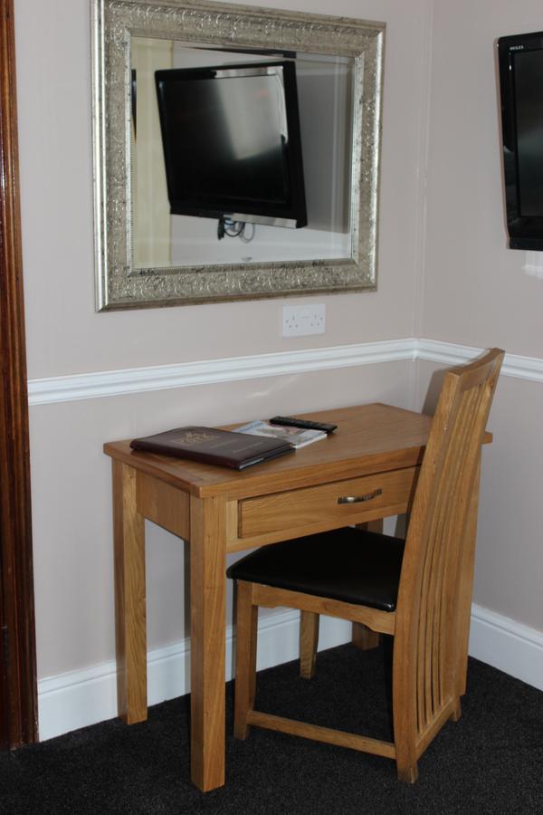 The Park Hotel - Sure Hotel Collection By Best Western Diss Bagian luar foto